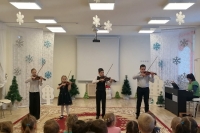 Учащиеся и преподаватели МАУ ДО «ЛДШИ» выступили с концертами в детских садах Лихославля